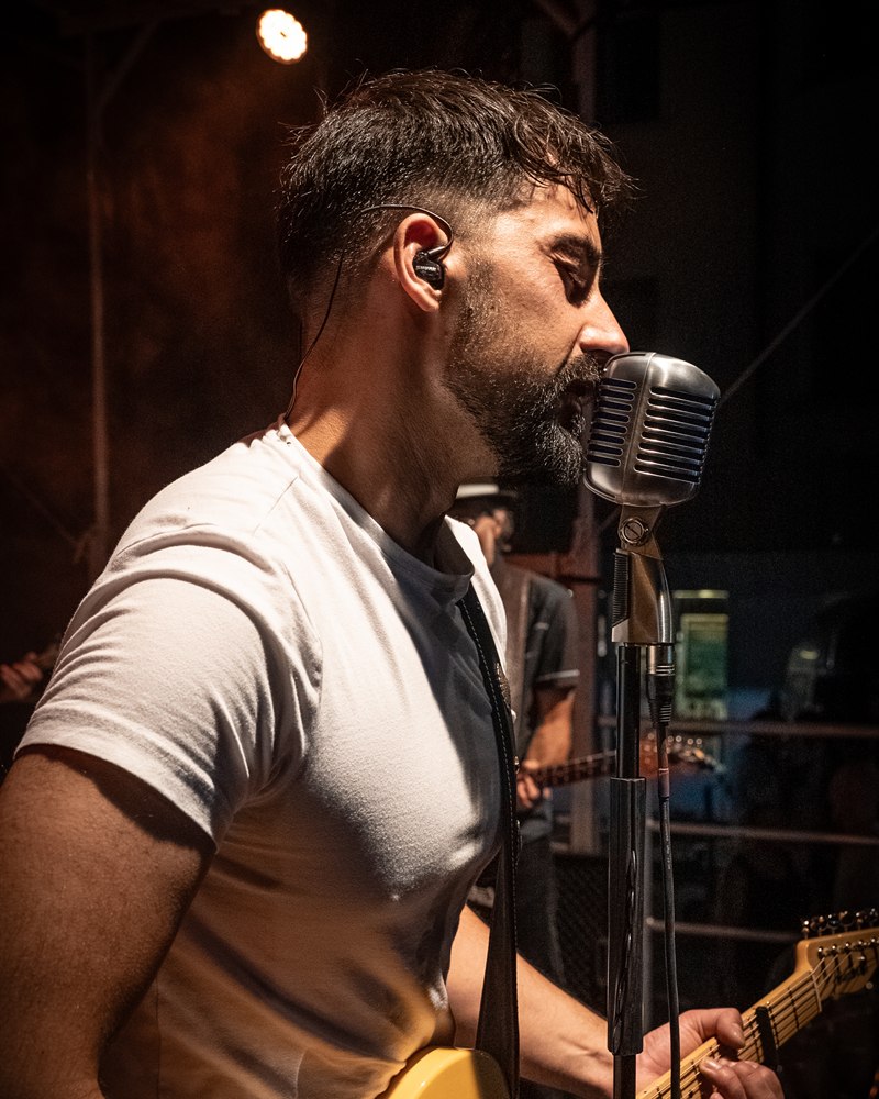 Timo Keim — Vocals und Gitarre